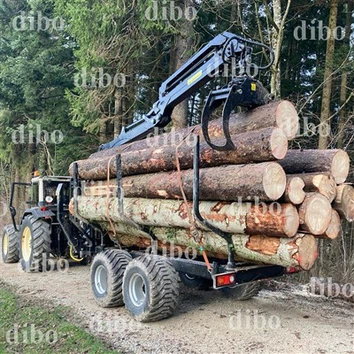 7.8m Γερανός ξυλείας με ρυμουλκούμενο